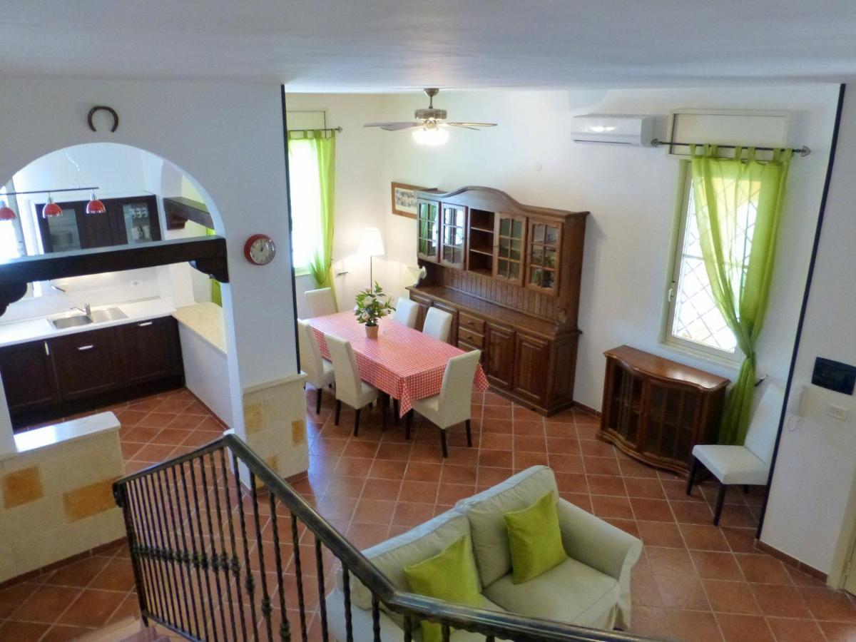 Villa Suzannah Lendinuso Exterior photo